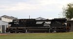 NS 8395 runs the wye at Glenwood Yard